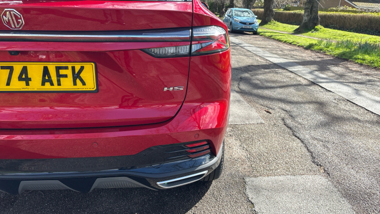 MG HS 1.5 T-GDI Trophy 5dr DCT Petrol Hatchback